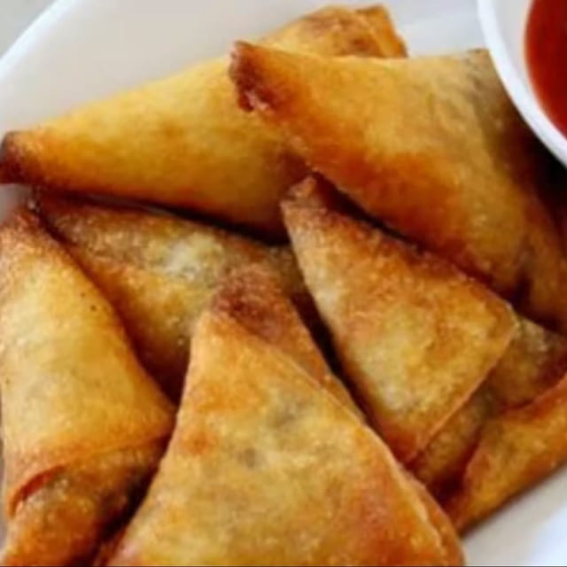 Onion Samosa (4).